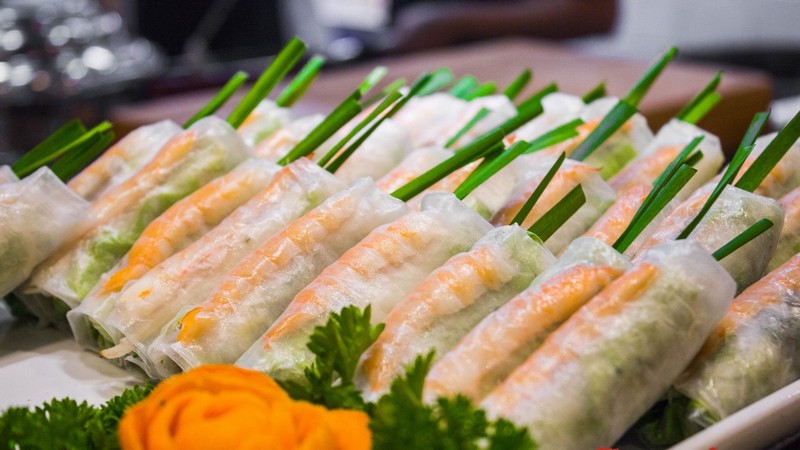 fresh shrimp rolls