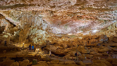 supprising cave