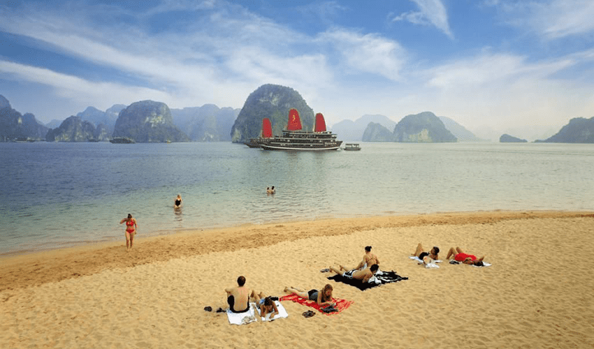Titop island swimming